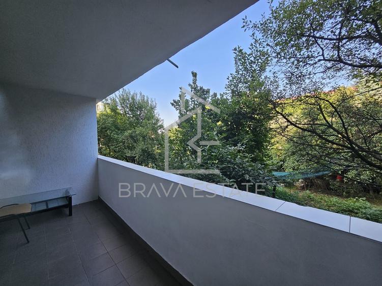 Apartament 3 camere, 100mp, 2 băi, 2 balcoane, 2 parcări, str Pădurii