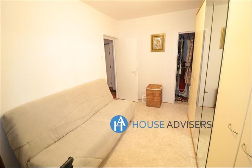 Vanzare apartament 3 camere 1 Mai