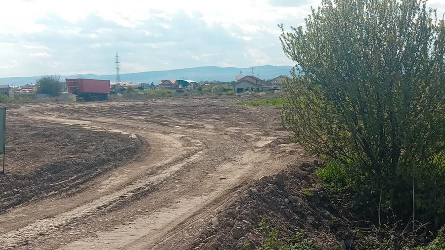 Oportunitate investițională – Teren de închiriat | Zona Nord Focșani | Acces A7