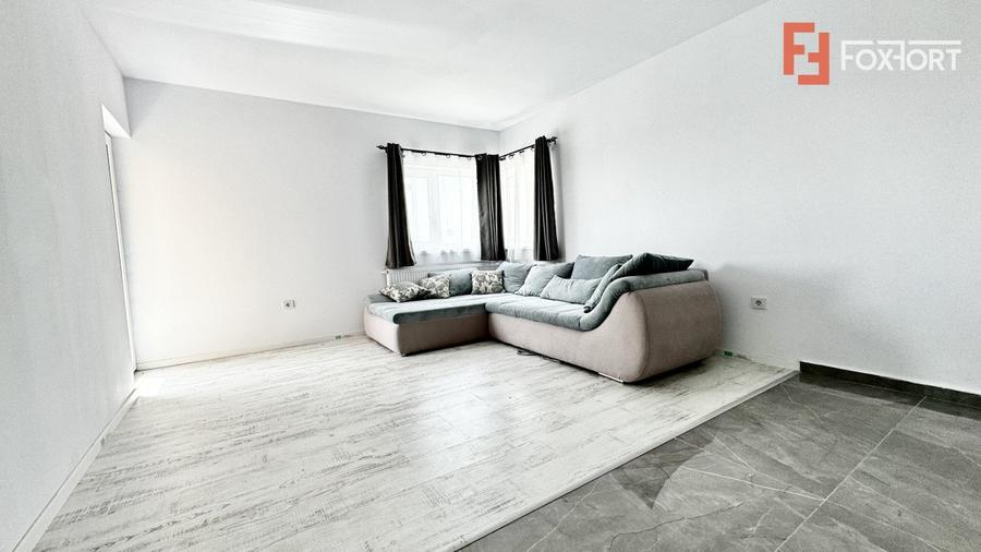 Apartament cu 3 camere si 7 ocuri de parcare in Giroc - ID V2253