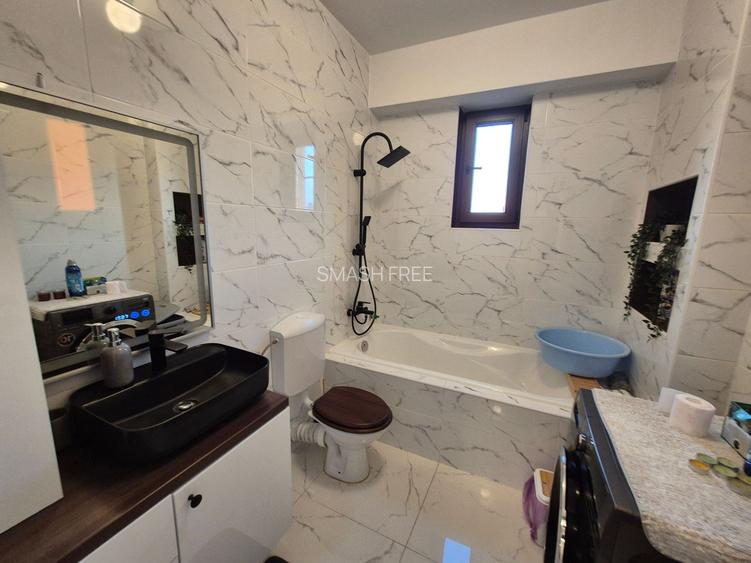 Penthouse 104,97 mp + 192,81 mp terase - piata Sudului