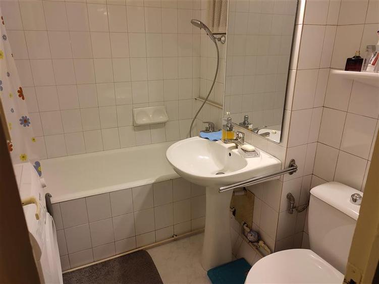 APARTAMENT 3 CAMERE, HARMANULUI COLT CU GARII