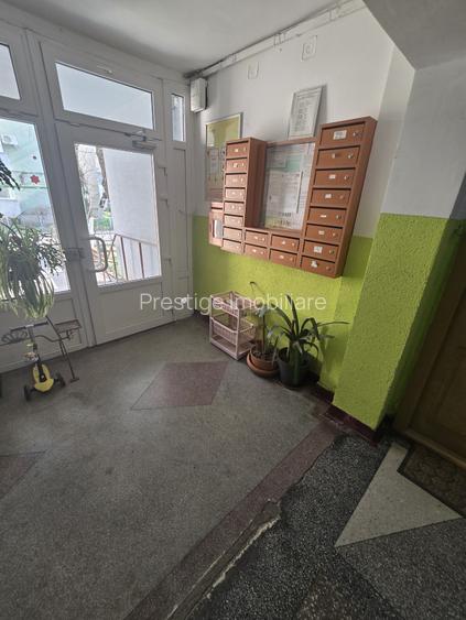 Apartament de vânzare 2 camere  Grădiște - 7