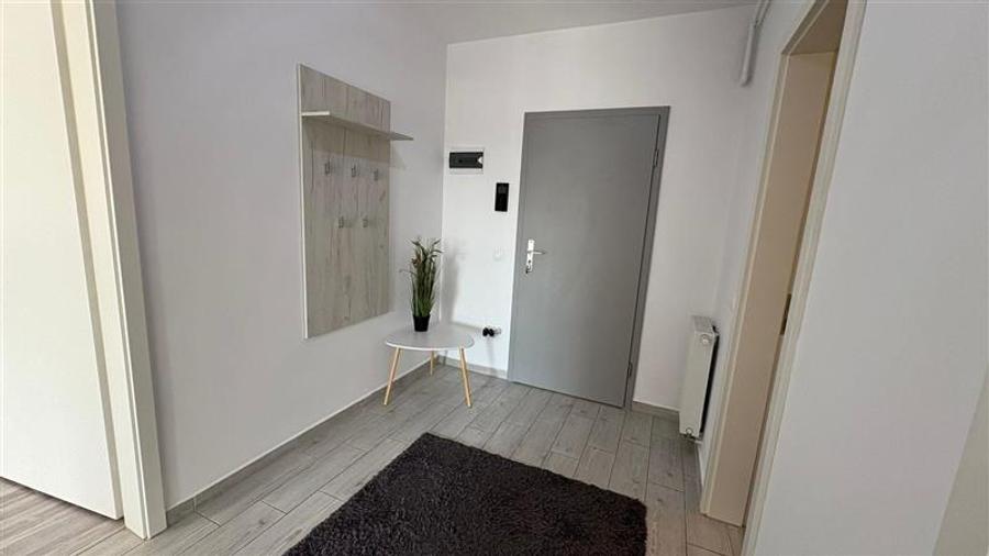 Apartament doua camere zona Avantgarden , parcare subterana