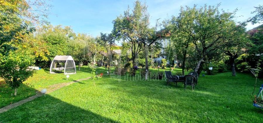 Casa 7 camere de vanzare in Andrei Muresanu, Cluj Napoca