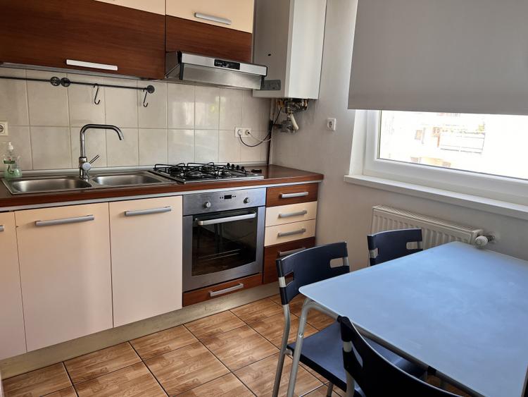 Garsoniera bloc nou str colinei zona cl poplacii et 2 lift terasa