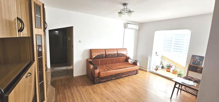 Apartament 3 camere, CT, AC, geam baie, balcon inchis, termoizolat, Dacia
