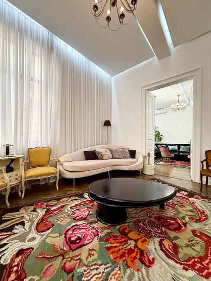 Vanzare 7 camere  in vila BELLE ÉPOQUE - GRADINA ICOANEI
