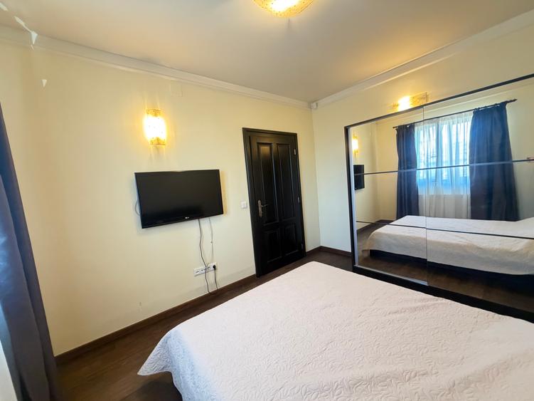 Inchiriez apartament 3 camere Mehala 550 euro