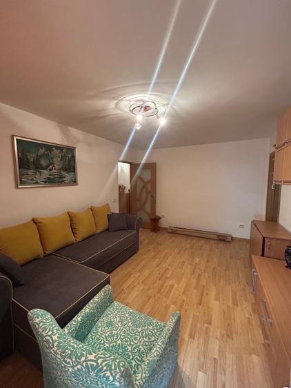 Apartament semidecomandat complet mobilat si utilat!!!