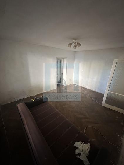 Apartament 3 camere Tractorul