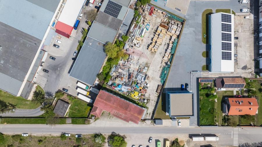 CLADIRE 1011 MP CU 3.459 MP TEREN INDUSTRIAL | ZIZINULUI 108 BRASOV