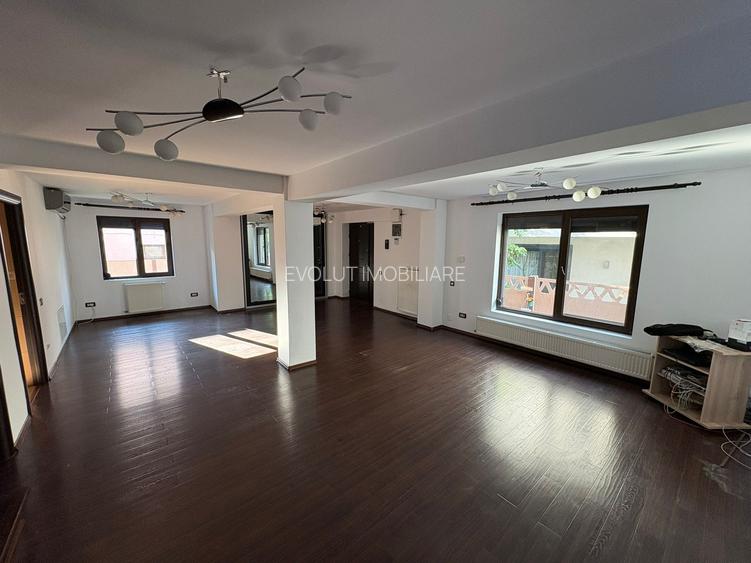 VILĂ DUPLEX IMPRESIONANTĂ | 420 MP | 12 CAMERE | GARAJ DUBLU - 3