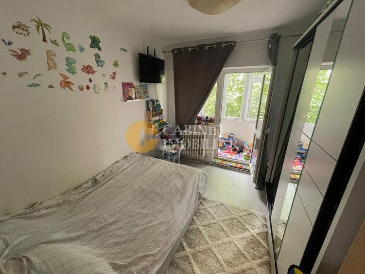Ultracentral - 3 camere - 2 bai - etaj 3/4 - renovat + Boxa subsol