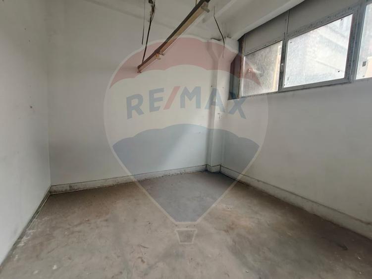Spațiu depozitare sau productie de 235 mp de inchiriat zona Bulgaria