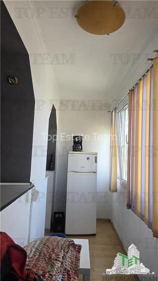 Apartament luminos de vanzare cu 2 camere in zona Crangasi- disponibil imediat- - 4