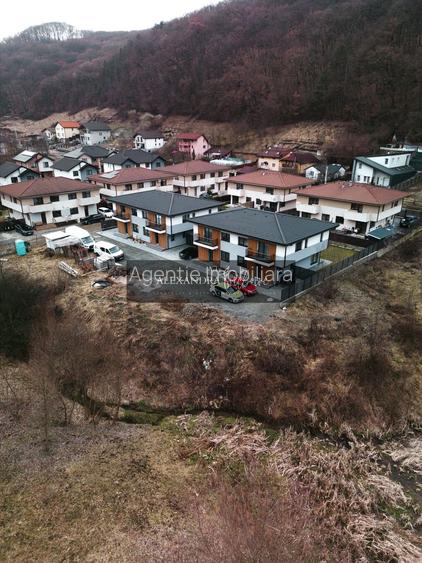 Duplex 4 camere DECOMANDATE, 120 mp utili, 180 mp curte, P+ET+POD - 36