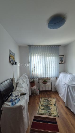 4 CAMERE | 2 BAI | GAZE | CET - 5