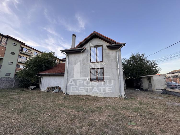 Casa la gri cu potential multiplu: birouri, cabinete, servicii | Giroc