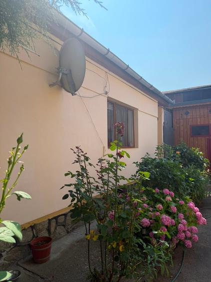 Casă individuală de vânzare în cartierul Lazaret – gata de mutare!