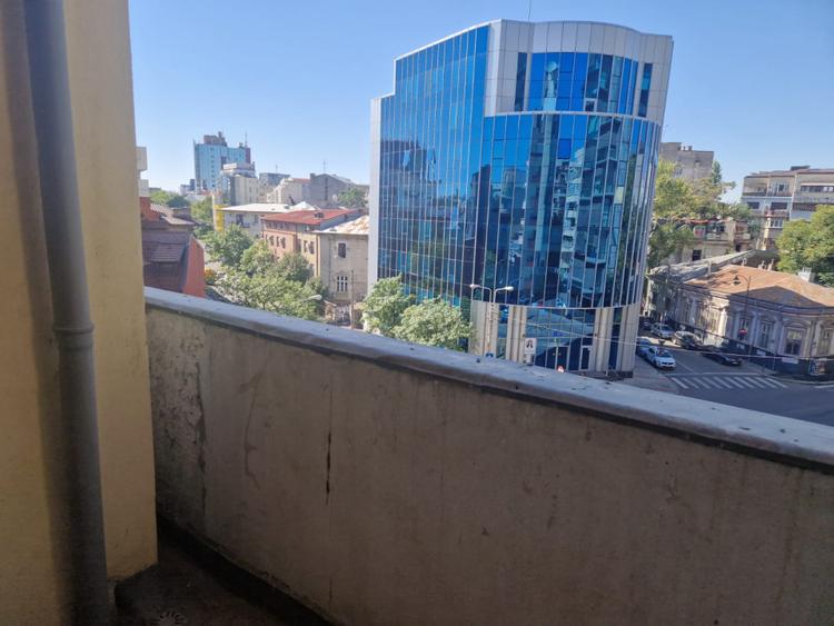 Apartament 2 camere | Ultracentral | Boxă la Subsol