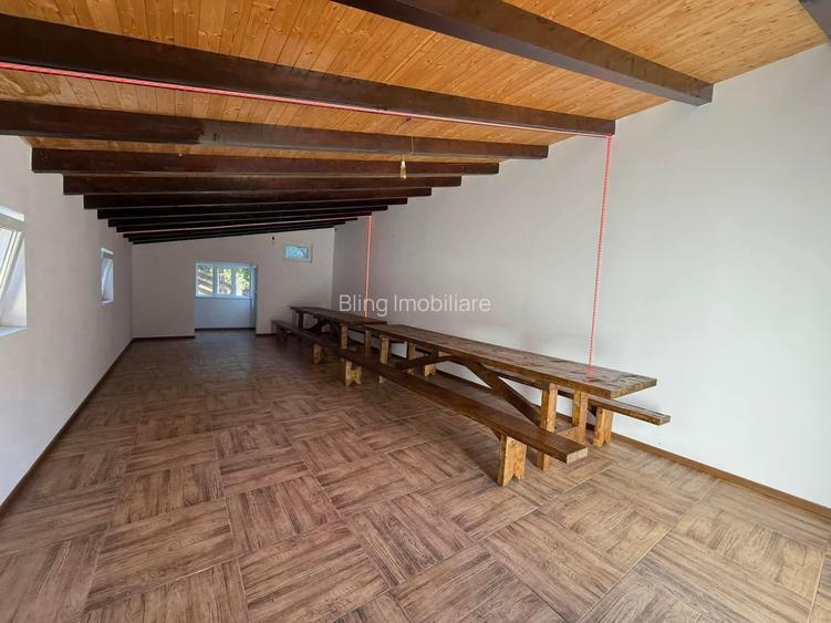 Cabana la Lac Colibița 8 camere, terase si 1650 mp teren