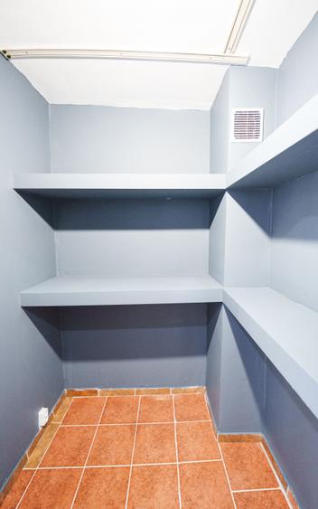 Apartament 4 camere renovat, bilateral, CT, Craiovita Noua - zona Kaufland