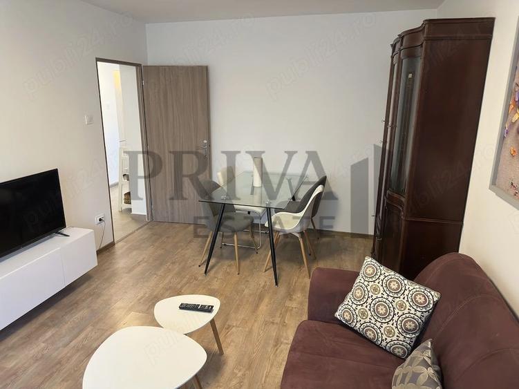 Apartament renovat 3 camere, centrala, Medicina
