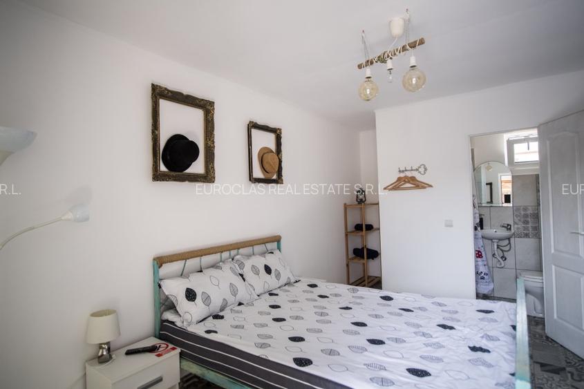 Exclusiv! Pensiune 6 camere - Vama Veche - Centru - 239.000 euro (Cod E8) - 27