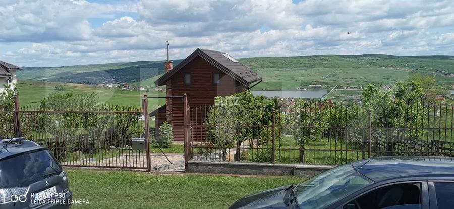 Căsuță cochetă cu panoramă superbă asupra satului Câmpenești și a lacurilor - 2