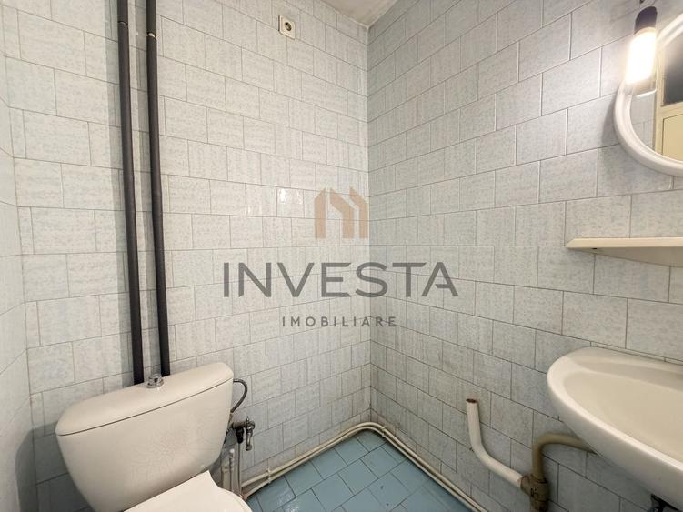 Apartament de vanzare cu 3 camere- Zorilor