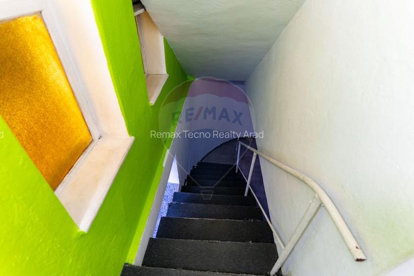 Casă / Vilă cu 6 camere de închiriat în zona Centru Vechi - 21