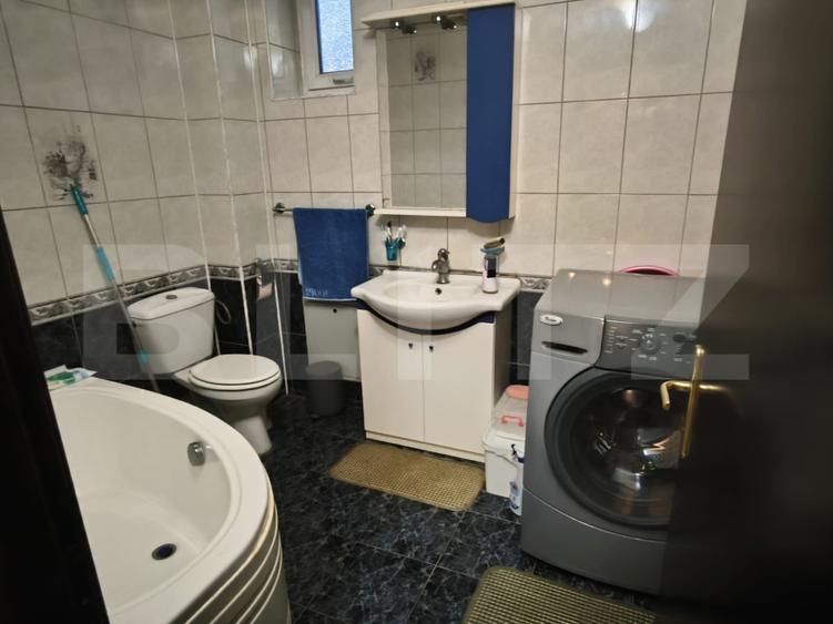 Casa D+P+E+M, 440 mp utili si 735 mp teren, zona Centrala