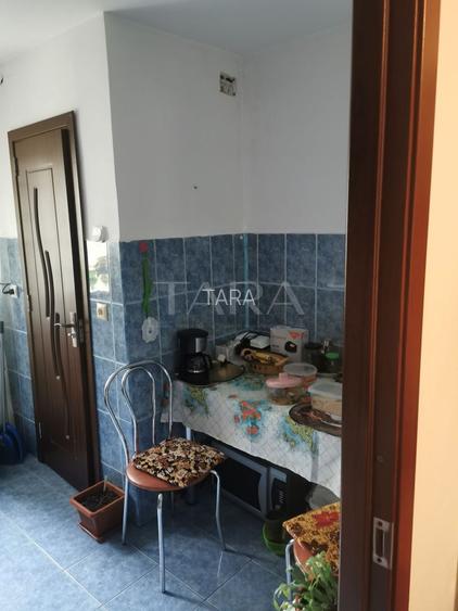 Apartament decomandat cu 3 camere – parter, zona Flora, Mănăștur.