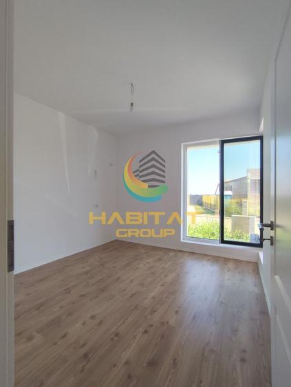 Vanzare Casa 4 Camere, Teren 445 mp - Berceni/Vidra Gata de Mutat