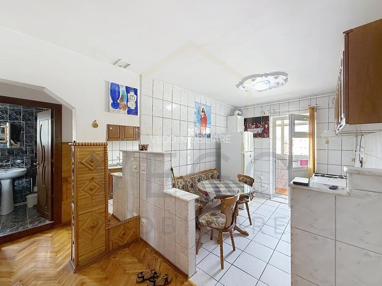 Apartament cu 2 camere, decomandat, 50 mp, parcare, zona Pod Calvaria - 6