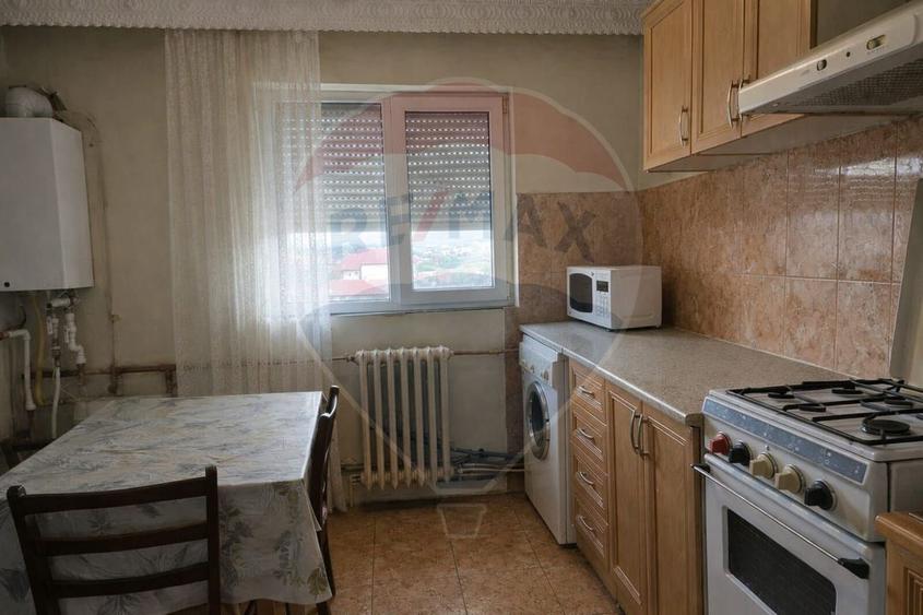 Apartament cu 2 camere de vânzare în zona Cetate