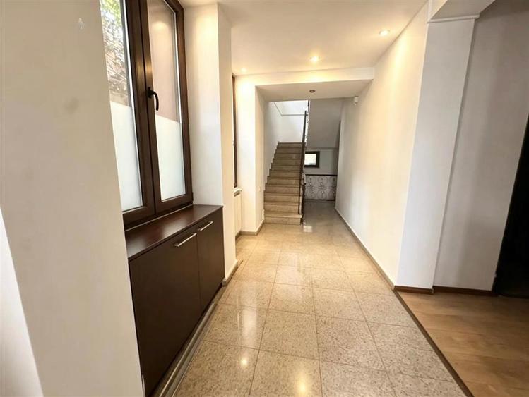 Casa premium de inchiriat pentru birouri – zona centrala, Sector 1