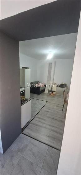 Decomandat 2 Camere / Curte Comuna cu Loc de Parcare / Zona Traian - 14