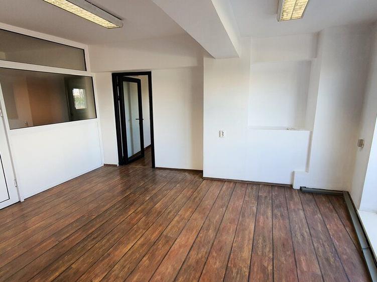 Unirii spatiu  inchiriat 1100 mp pentru investitie