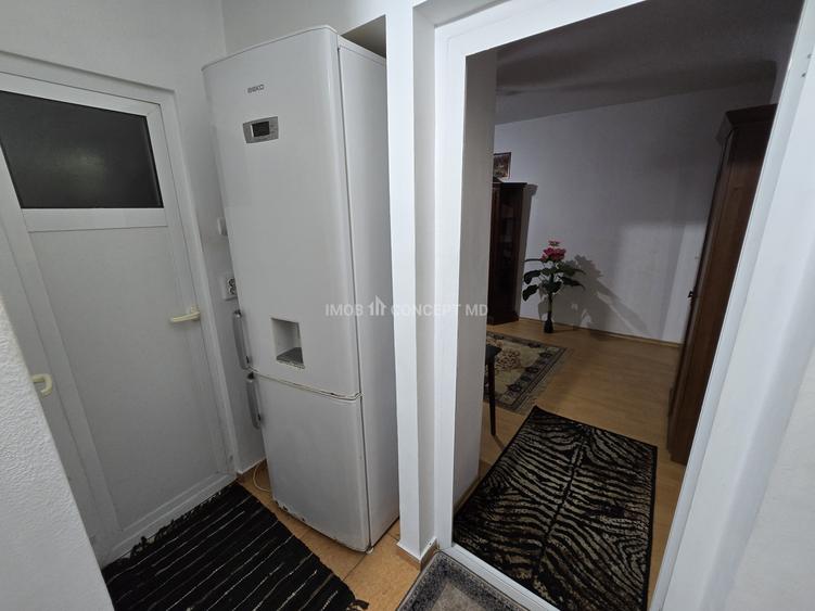 INCHIRIERE GARSONIERA moderna  in Ploiesti, zona Baraolt