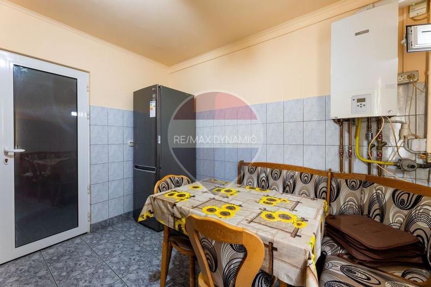 Apartament cu 2 camere de închiriat în zona Confectii