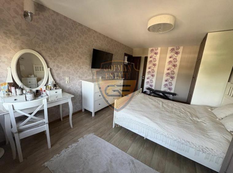 3 camere Duplex Trocadero 107mp mobilat si utilat parcare 2 balcoane et 4+5/5 AC