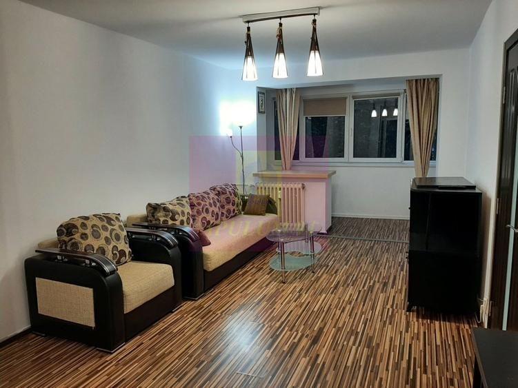 Ichiriere apartament 2 camere Tineretului-stradal