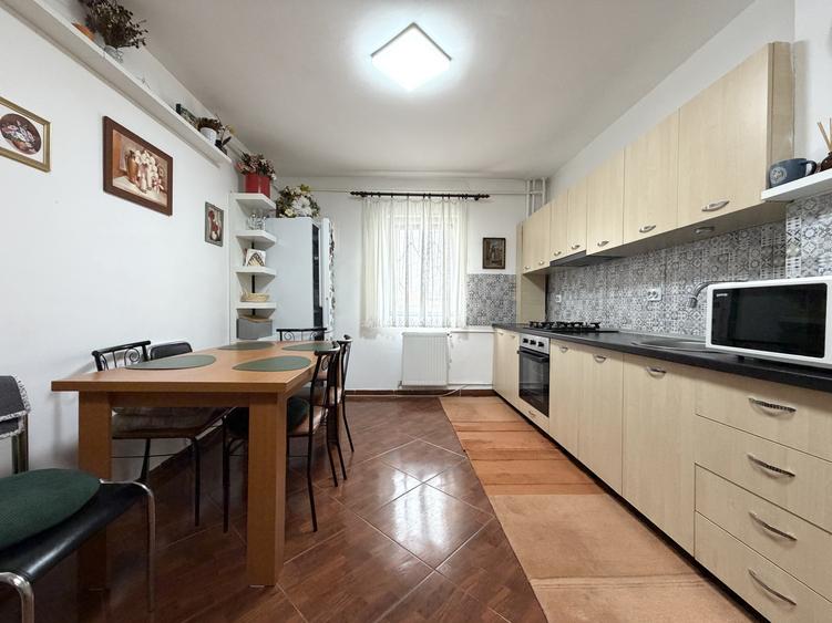 Apartament 2 camere, 51 mp utili, parter, boxa - zona Lugojului