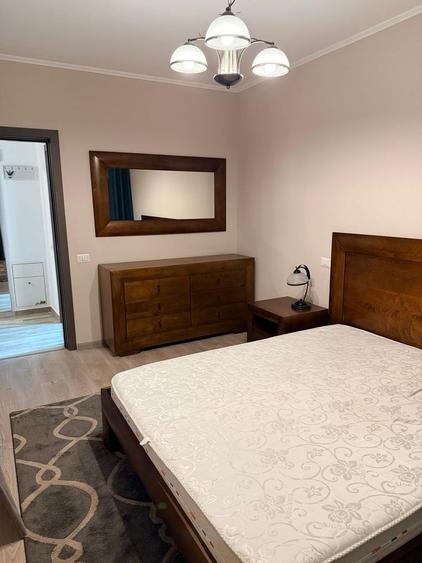 Apartament 2 camere, etaj 2/10, complet mobilat si utilat: aer conditionat,