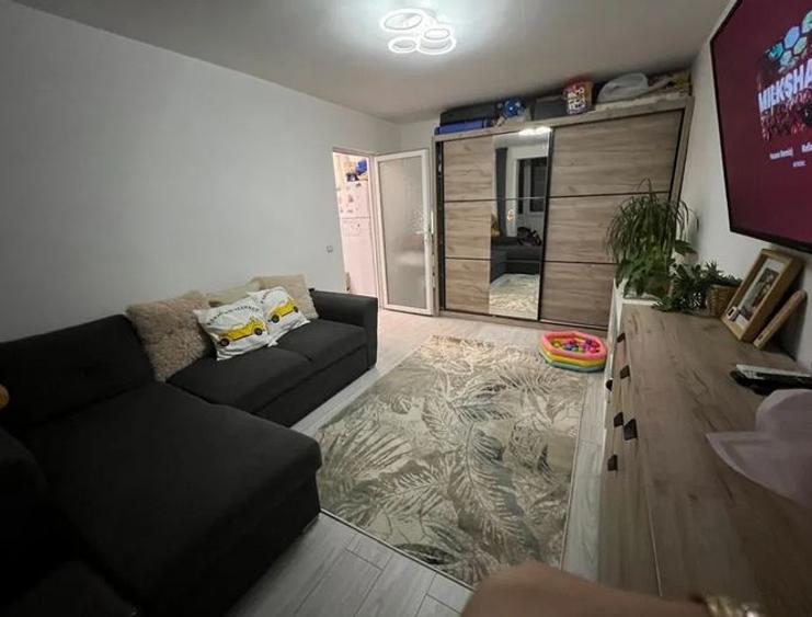Apartament 2 Camere,Salajan,1 Decembrie 1918,Metrou,bl.1977,DECOMANDAT