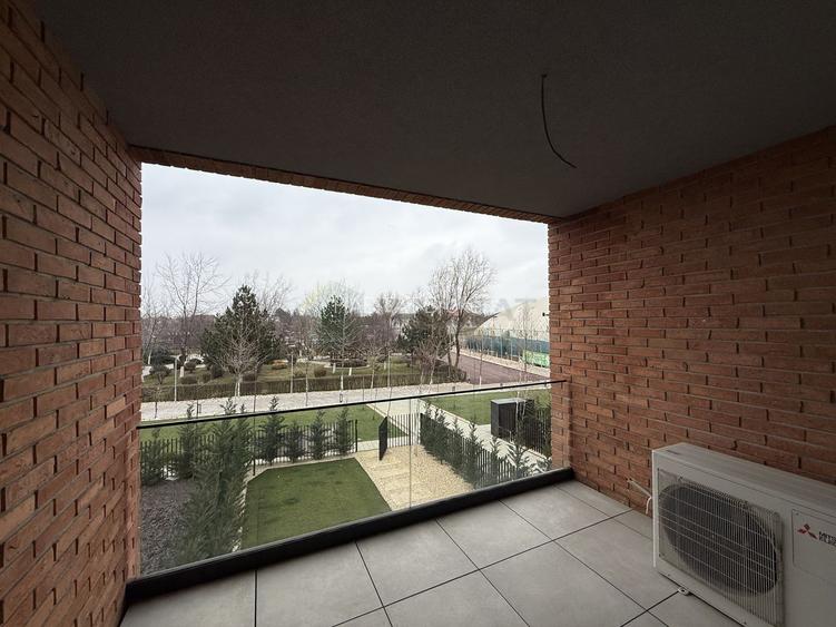 Vila urbana cu gradina langa parc in Tunari - 34