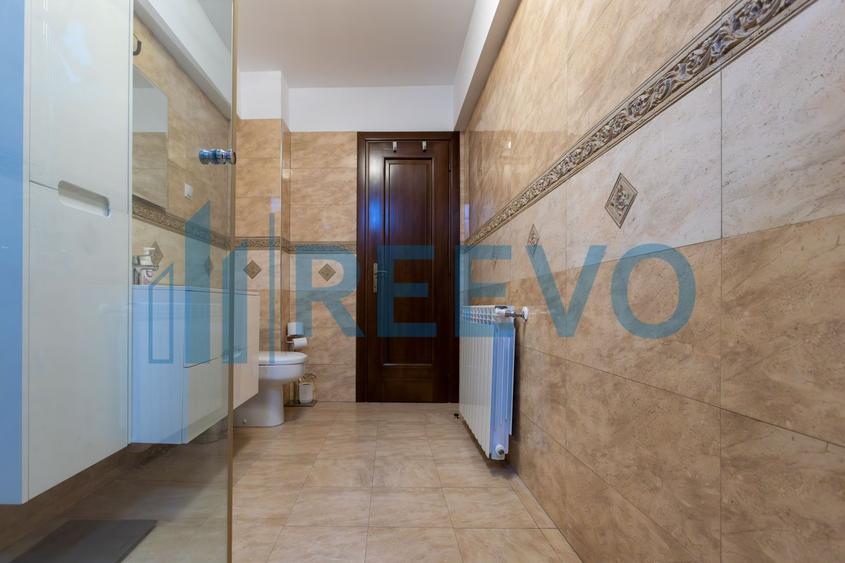 PENTHOUSE de vânzare, Grădina cu Magnolii + 3 locuri de parcare