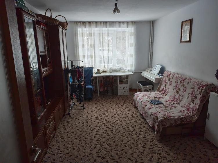 Apartament cu 4 Camere de Vânzare Parter I Suceava/Central I 130.000E